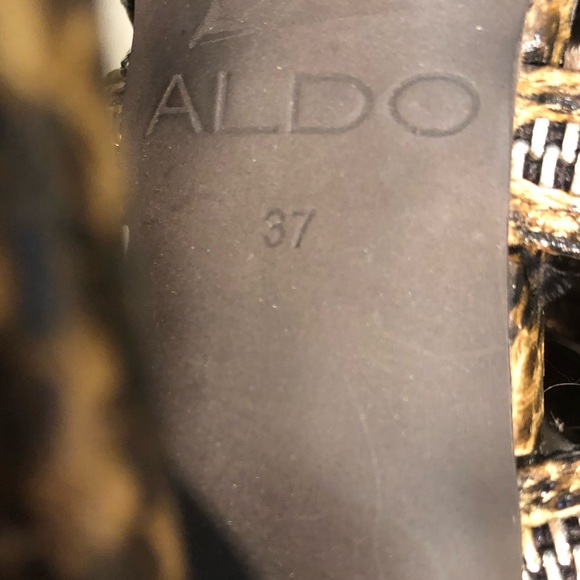 3/20$ Snakeskin & Zipper Detailed Aldo Sandals Size 37 - Picture 7 of 7